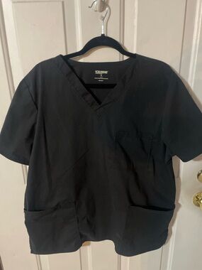 Scrubstar Black Women's V-Neck Scrub Top